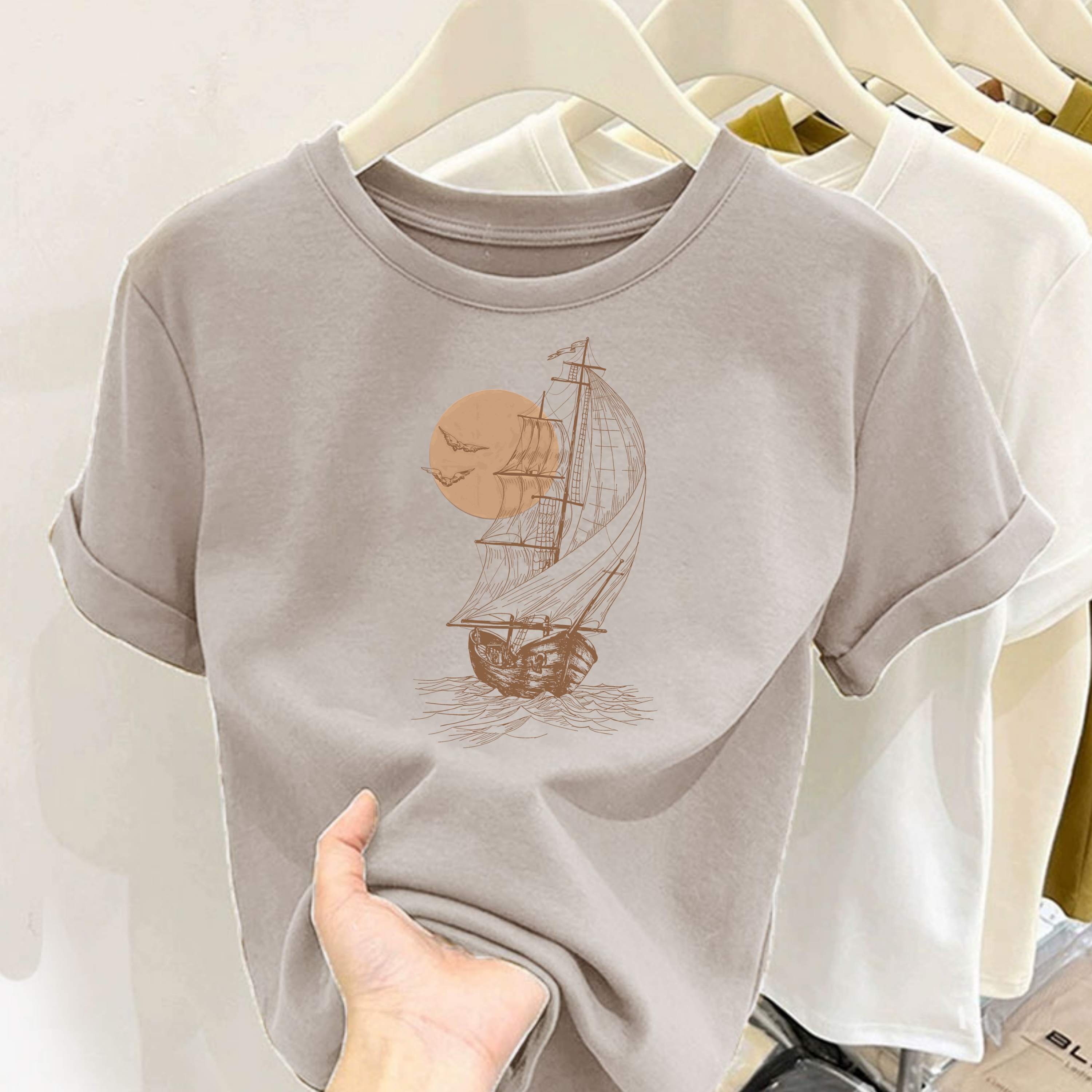 2025夏季新款短袖T恤圆领小个子印花时尚修身上衣显瘦百搭上衣