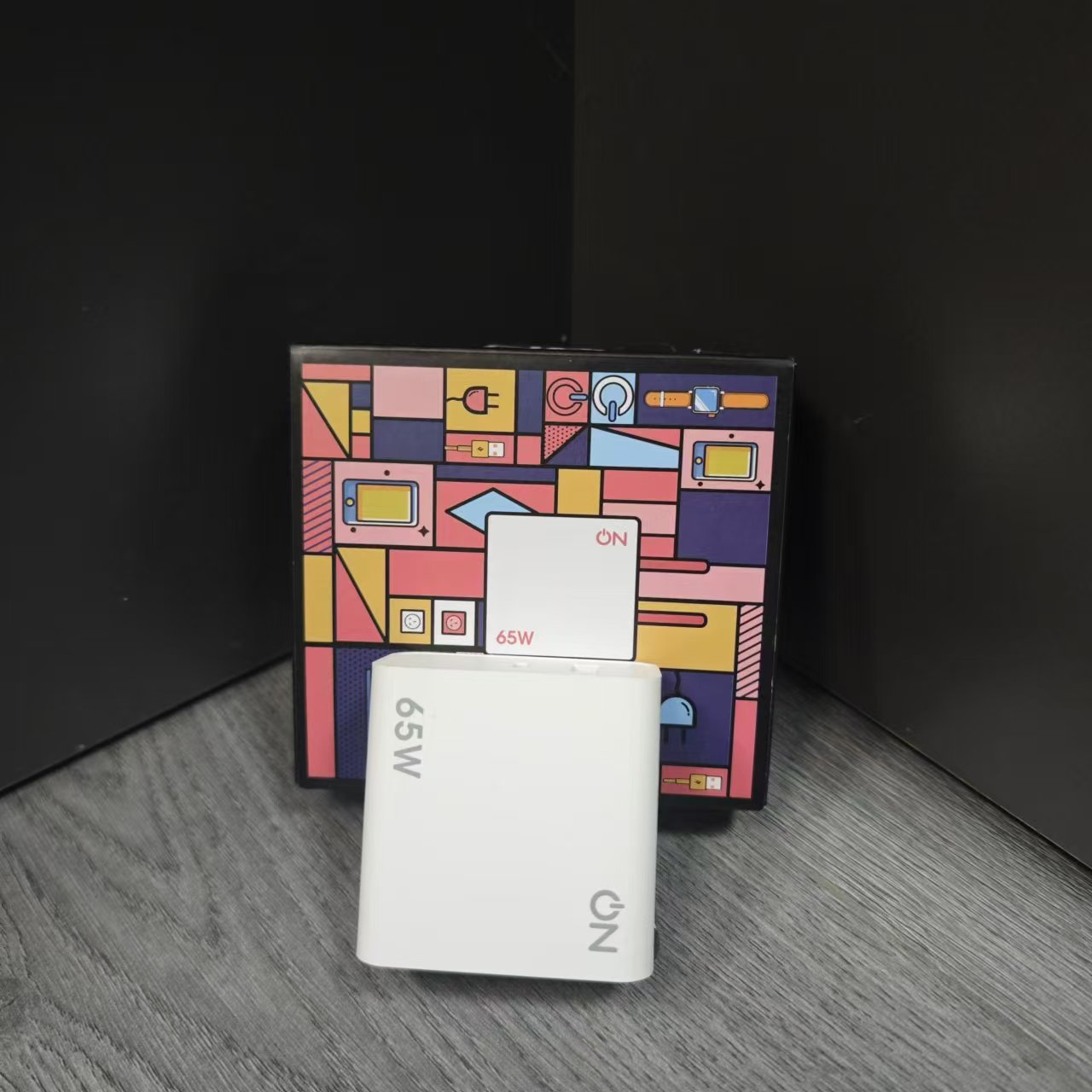 准新品  65W  GaN  氮化镓充电器快充 充电头