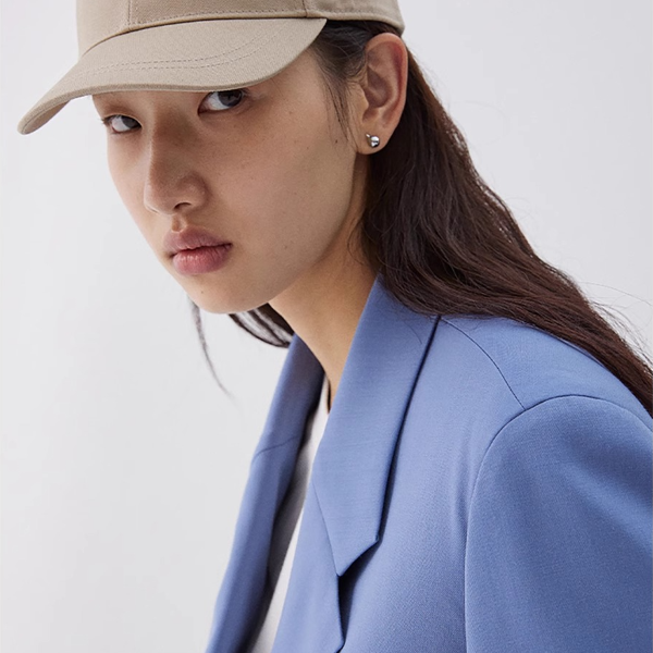 Randompiece 立体主题刺绣“ROMANTIC WORKING”休闲棒球帽女