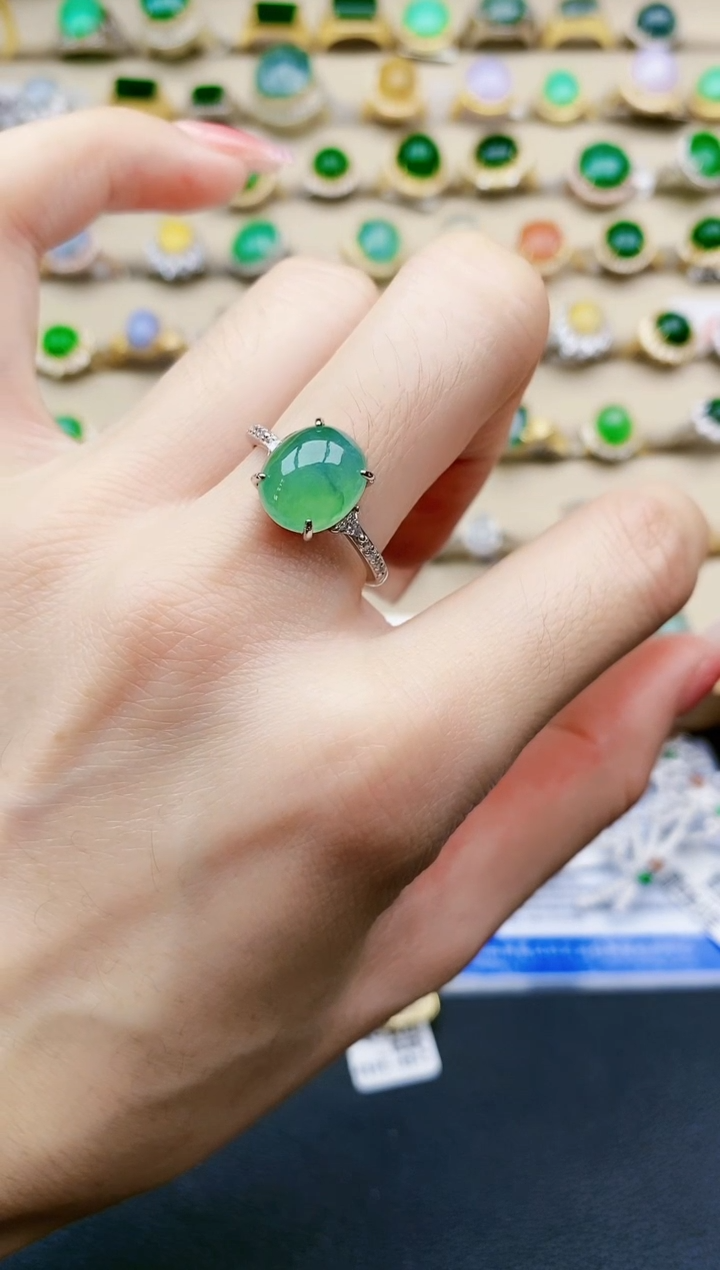 【闪购商品】翡翠戒指银S925镶嵌0