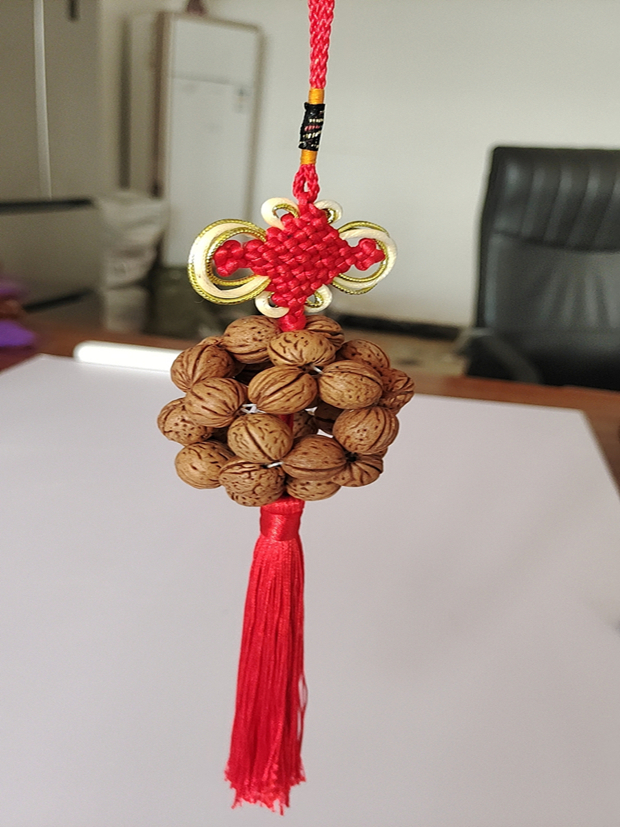 桃核汽车车挂绣球中国结红绳纯手工编制球状车饰室内挂件挂饰圆形