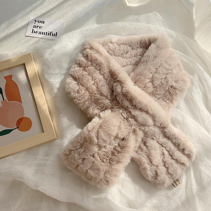 敲软糯韩国新款仿雷克斯兔毛毛绒围巾女冬季百搭加厚保暖交叉毛领