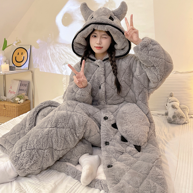 雪花绒睡袍女士冬季加厚加绒家居服长款三层夹棉冬款连帽大码套装