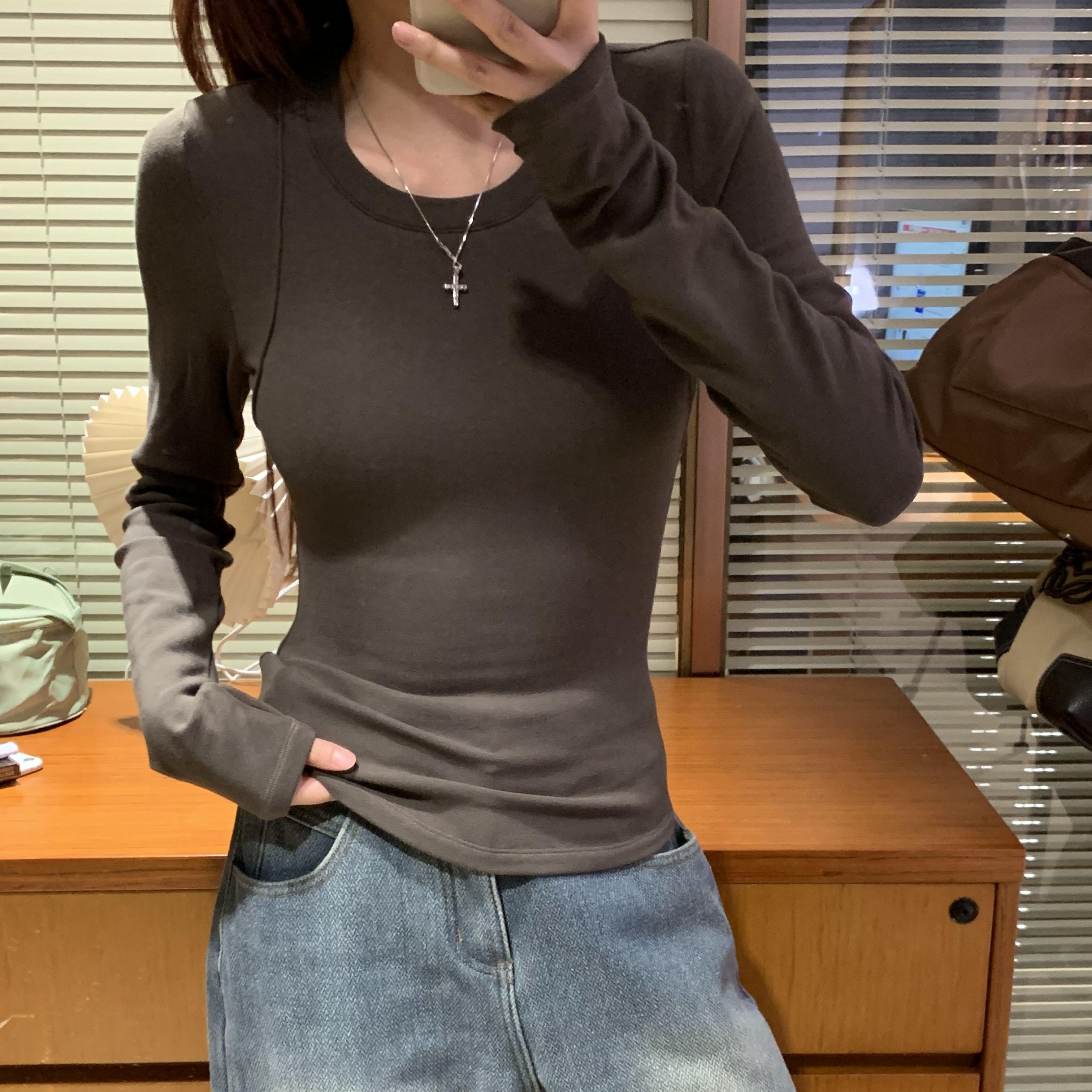 多色磨毛打底衫女百搭纯色修身显瘦女ins设计感上衣 H10083