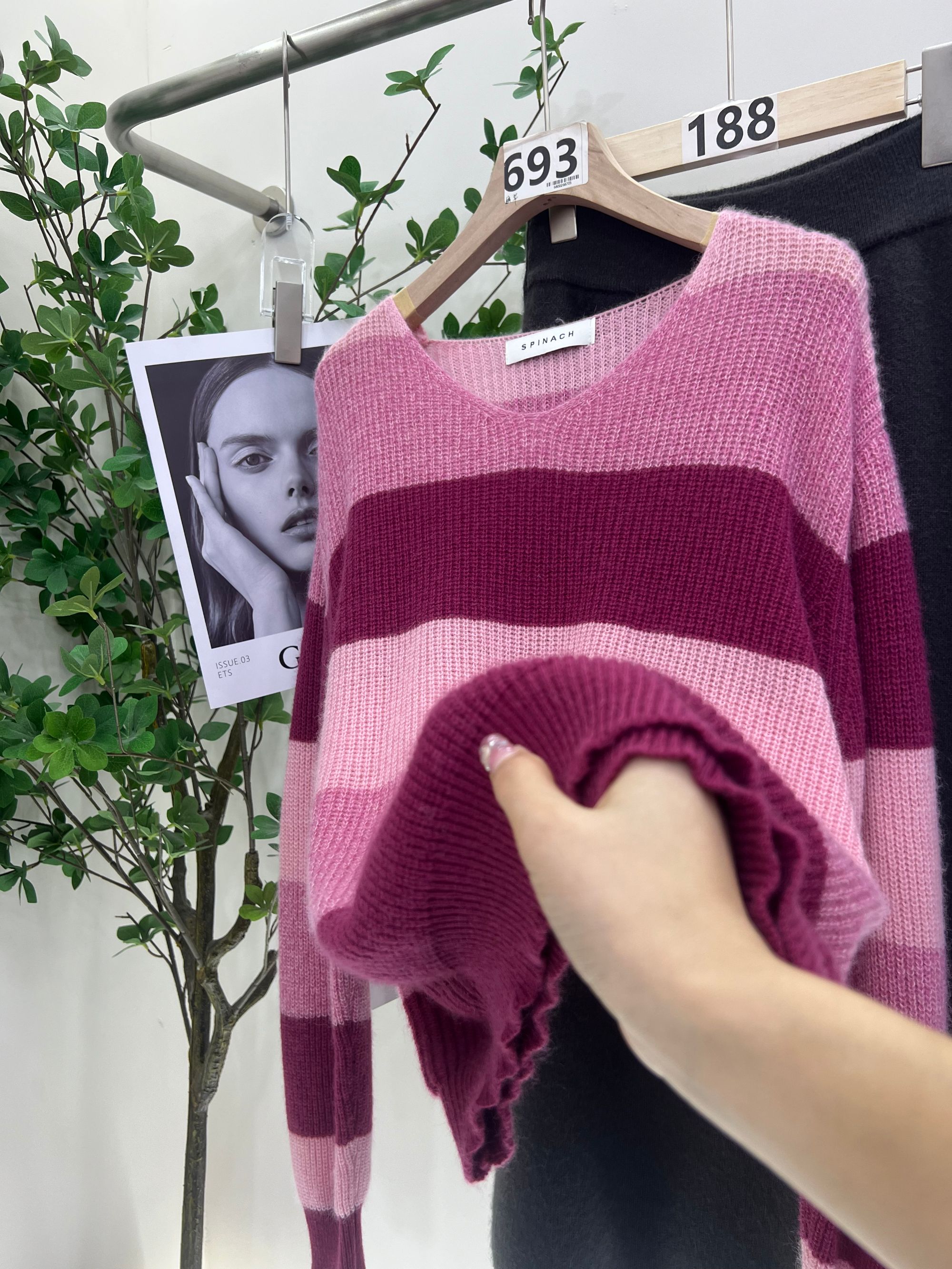 韩系复古拼色条纹针织衫女秋冬新款懒慵宽松百搭圆领长袖毛衣上衣