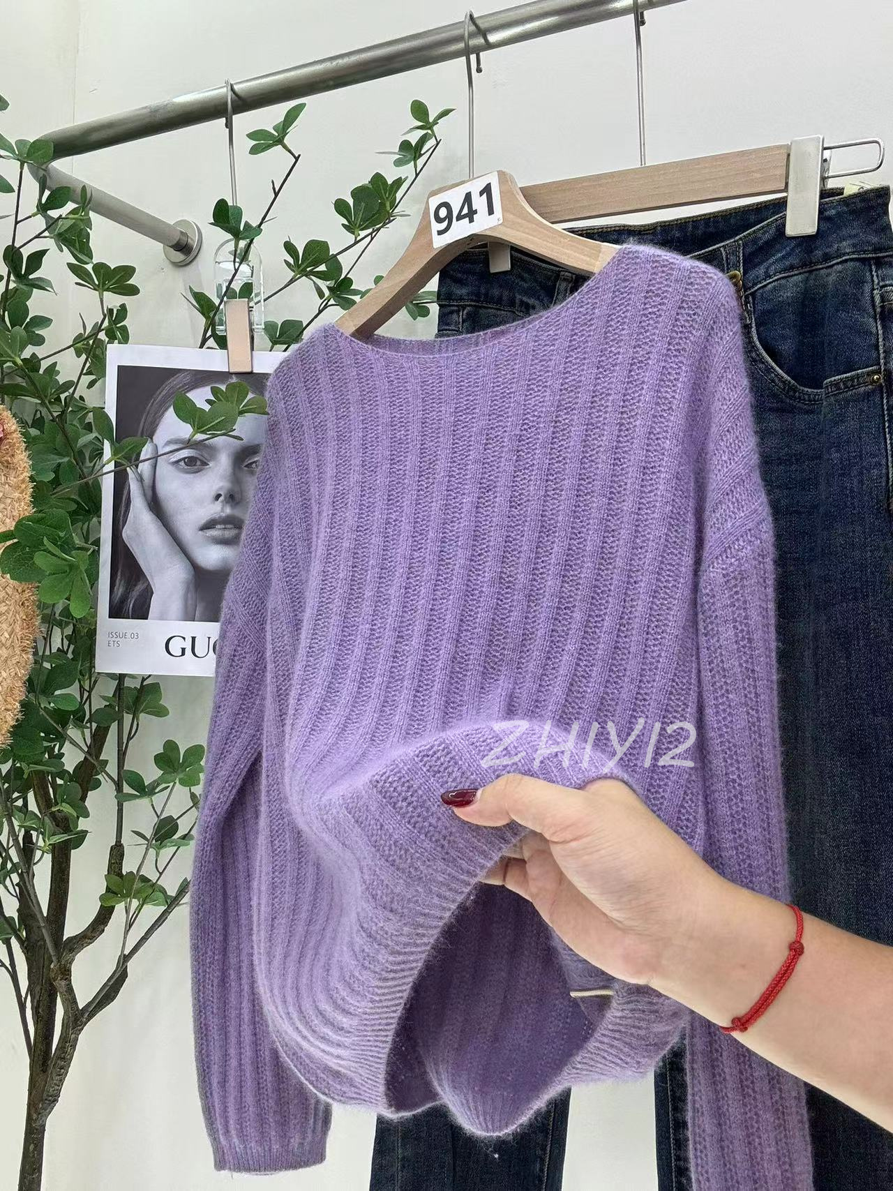 欧货一字领高级感紫罗兰长袖针织绵羊毛衫衣女2025新款上衣潮