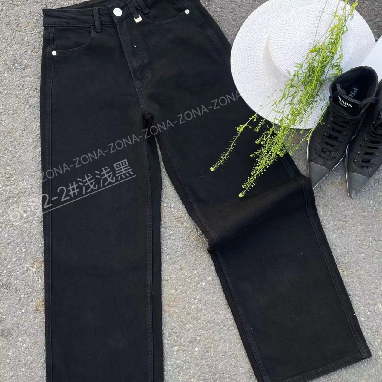 简爱女装  高腰显瘦新款潮流牛仔裤  8682-2