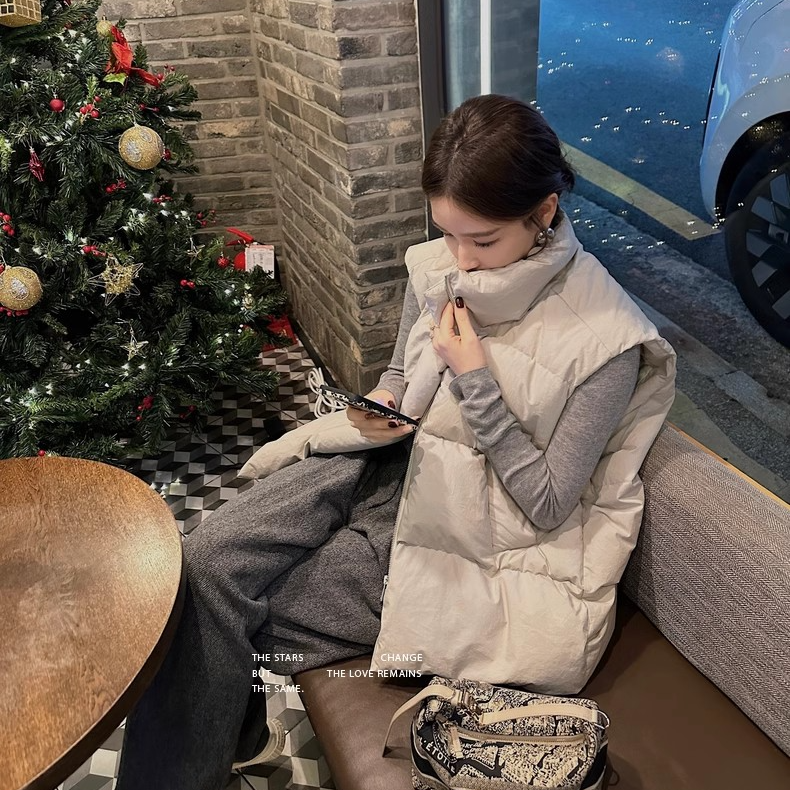 kk羽绒马甲女2025新款宽松保暖小欧包白鸭绒立领马夹外套秋冬