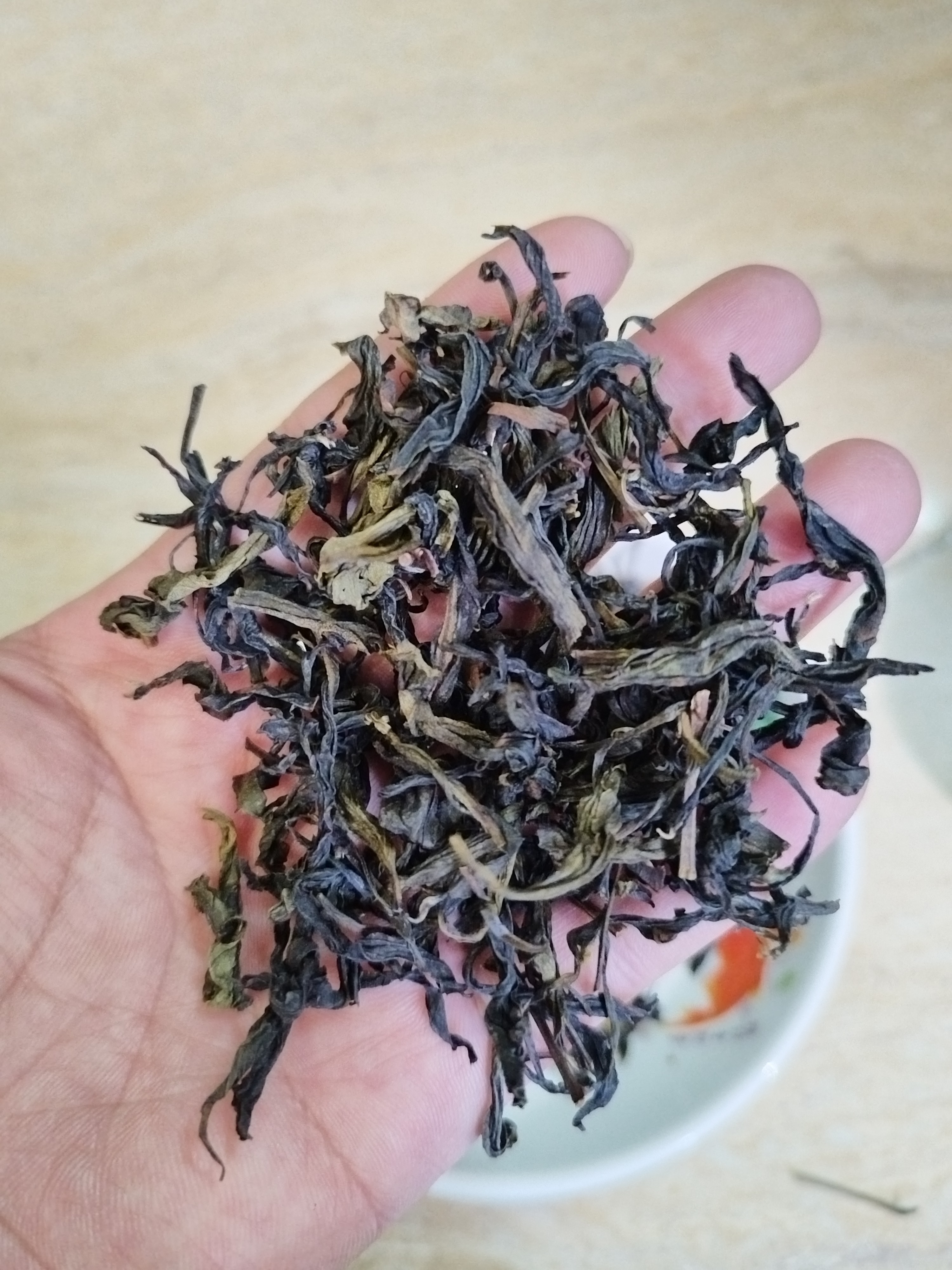 雪片鸭屎香凤凰单枞2025新茶高山原产乌龙茶浓香肉厚耐泡，礼盒装