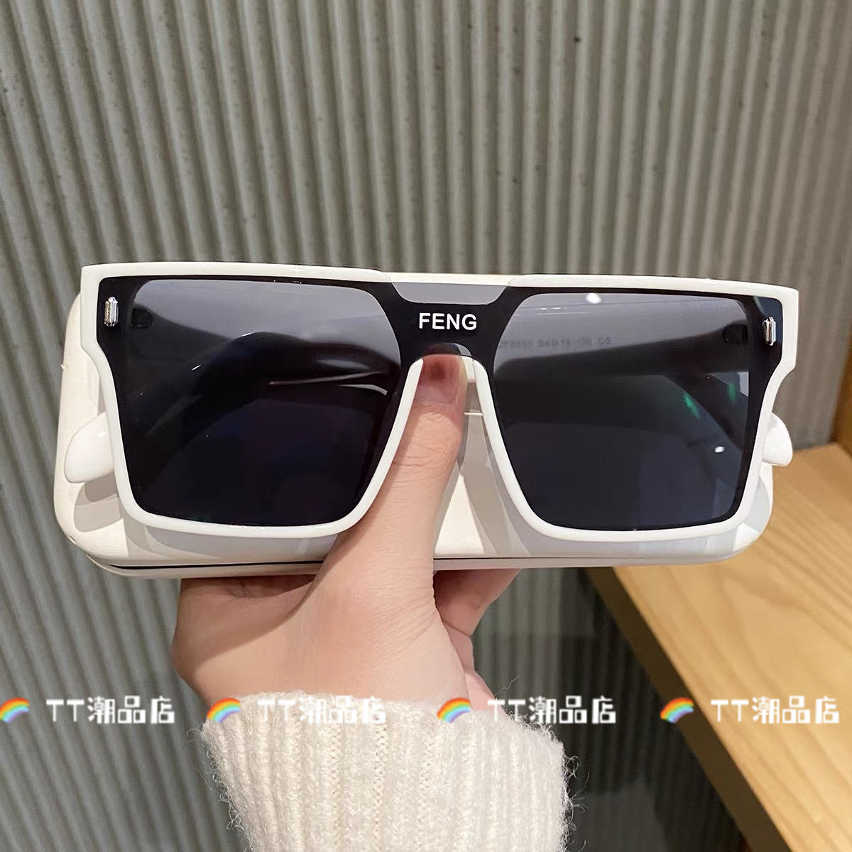 【TT潮品】新款网红时尚潮流百搭街拍个性大框显脸小眼镜墨镜101