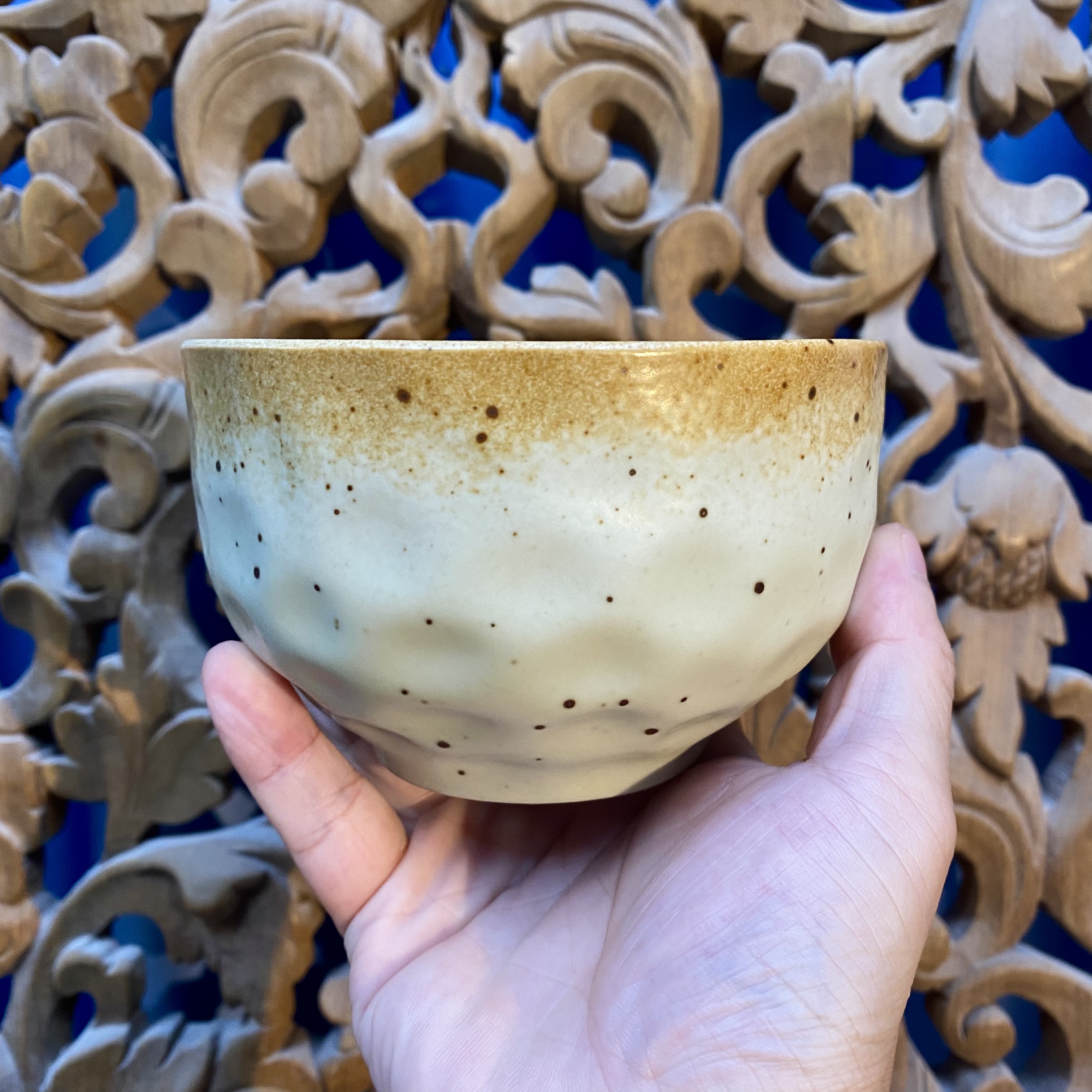 高颜值粗陶手捏碗