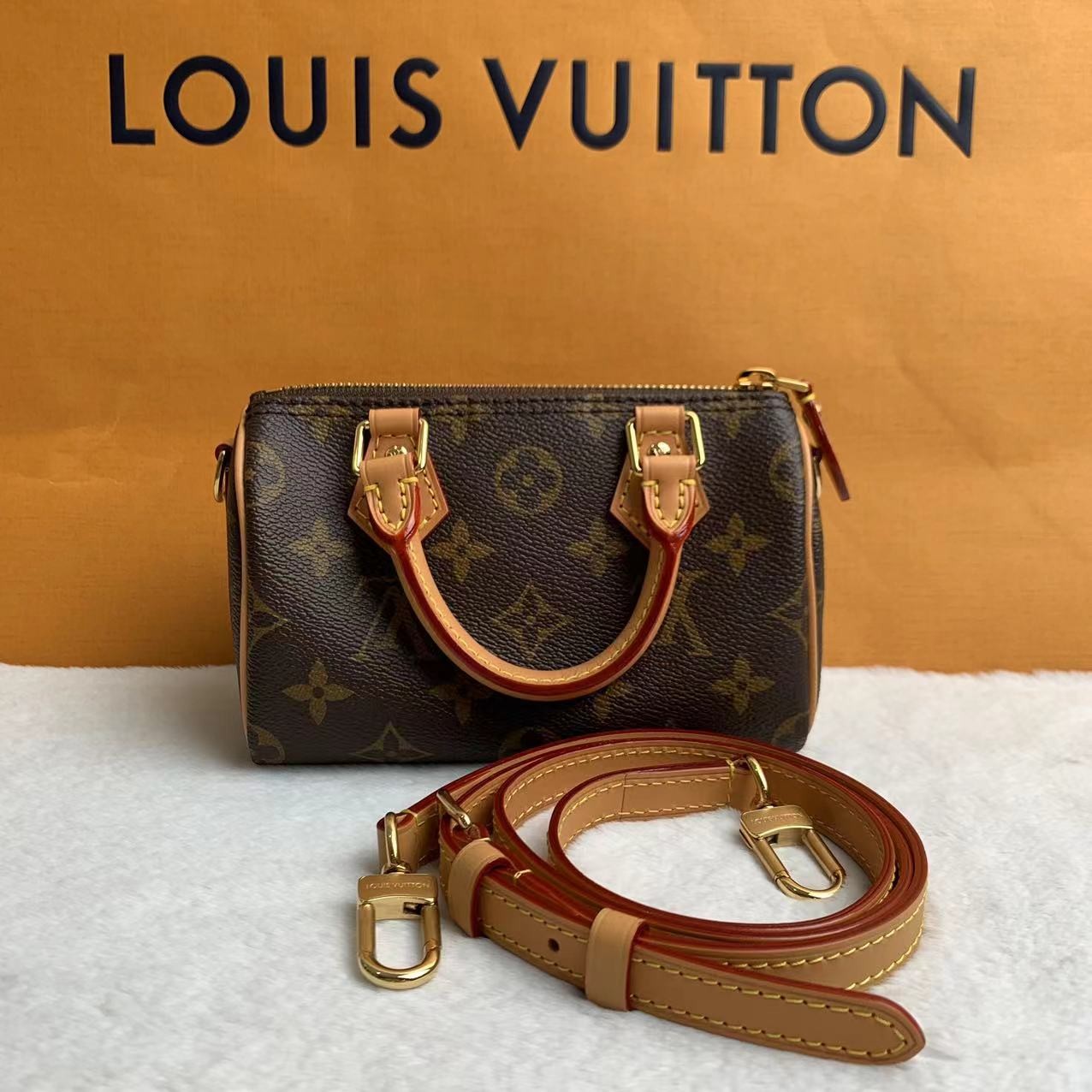 全新未使用 LouisVuitton/路易威登 speedy nano 新款 801573