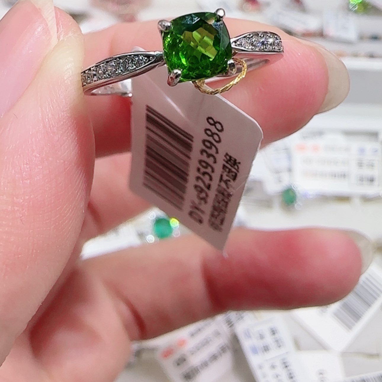 【闪购商品】透辉石戒指银S925镶嵌