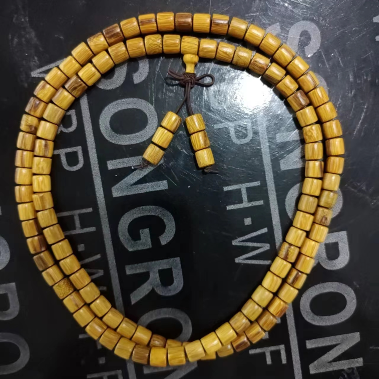 548号 檀香0.8cm长串