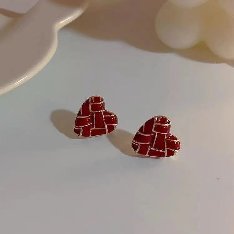 c-1886红色复古桃心2023耳环新款爆款耳钉秋冬精致耳饰