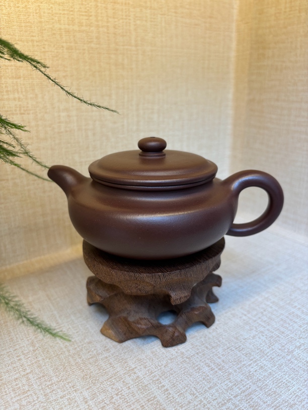 半手工原矿紫砂紫泥扁古容量210毫升投茶方便实用