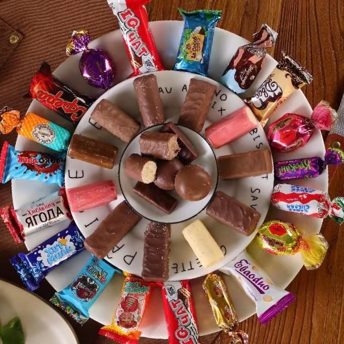 俄罗斯进口巧克力夹心糖果多种口味混合糖500克年货零食包装随机