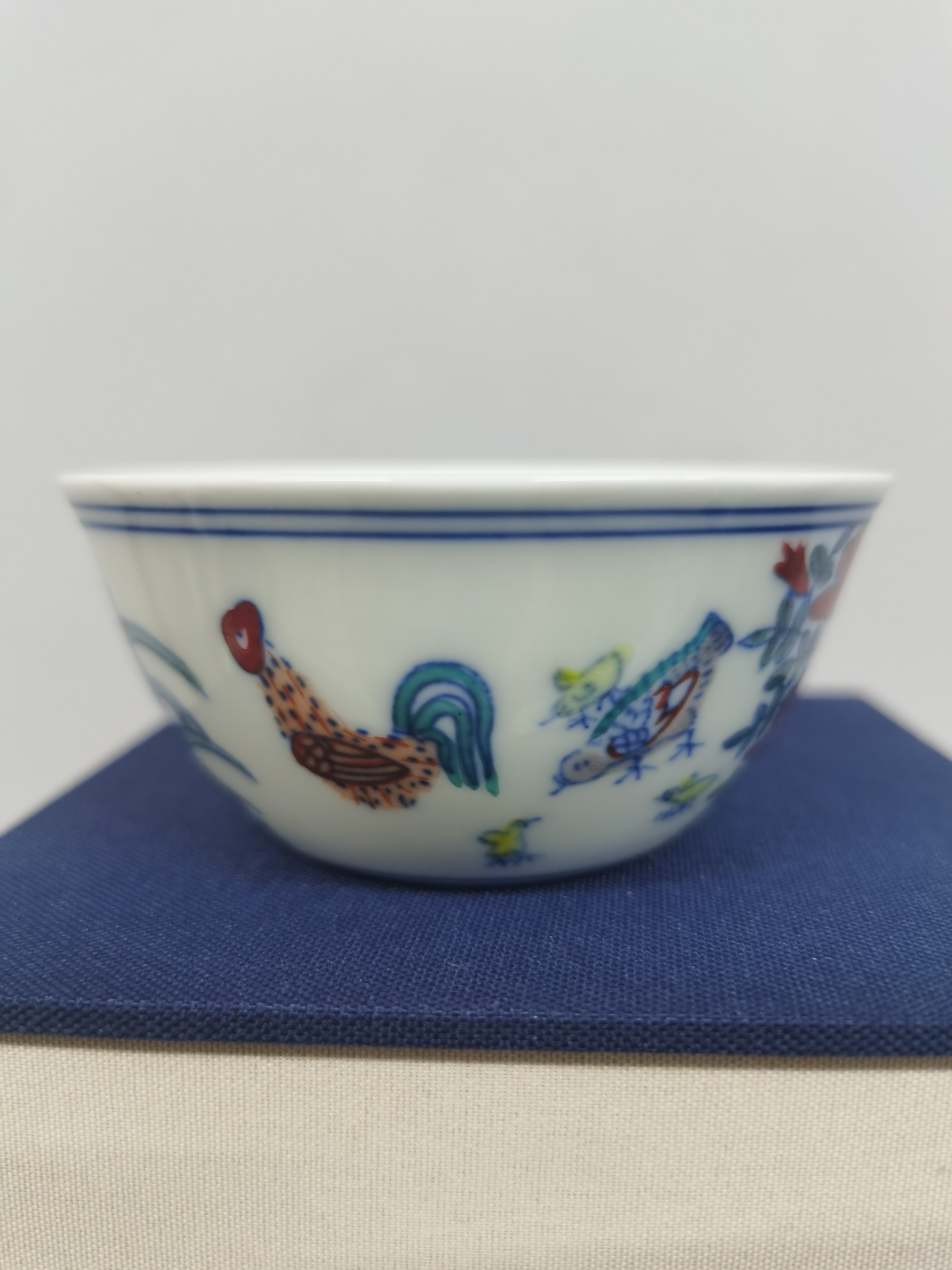 手工胎斗彩鸡缸杯