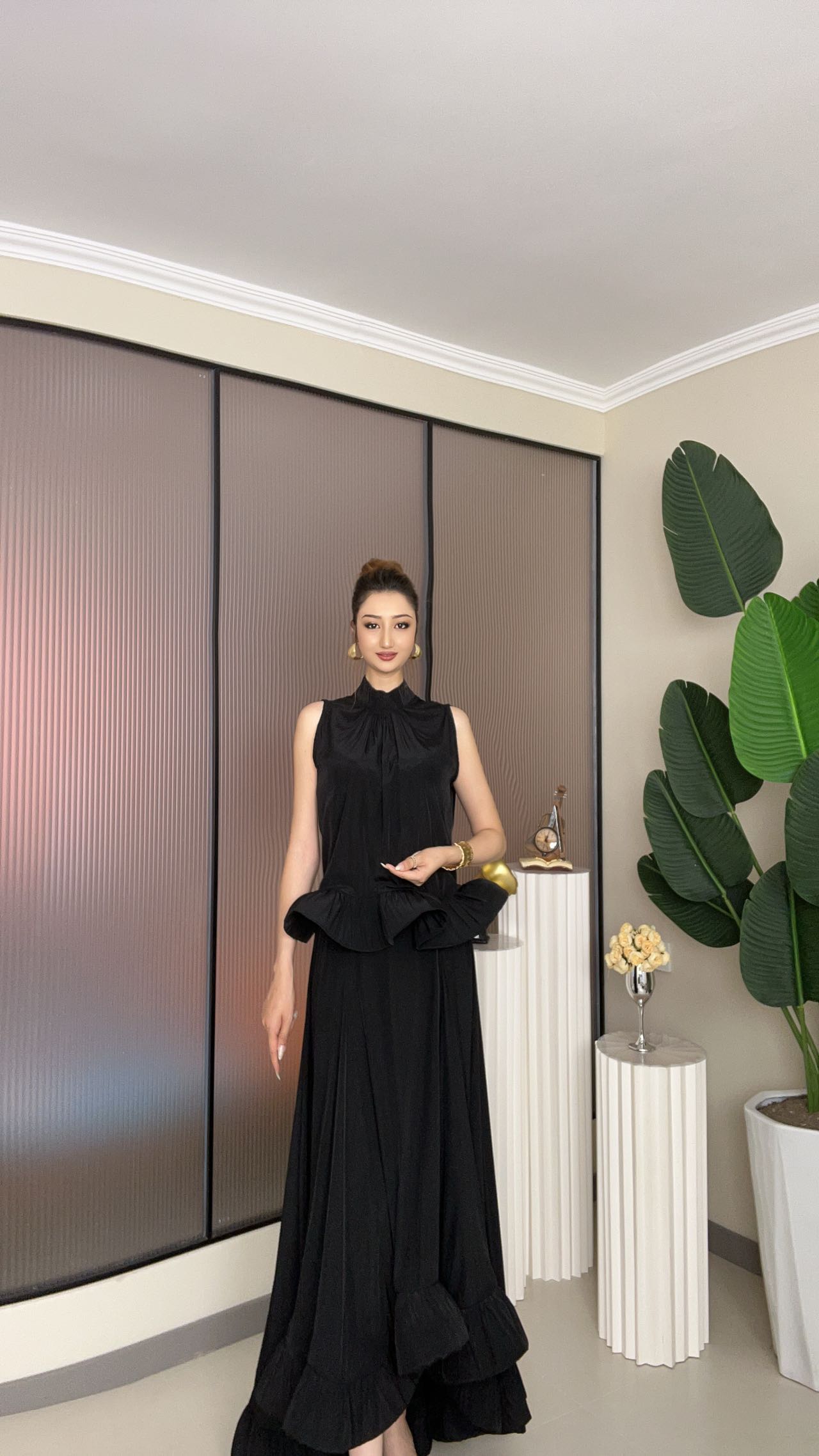 2024夏季新款优雅荷叶边无袖上衣+长款半裙2件套