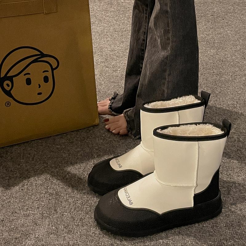 红蜻蜓牌网红短筒雪地靴女2023年冬季新款平底防滑防水加绒保暖面