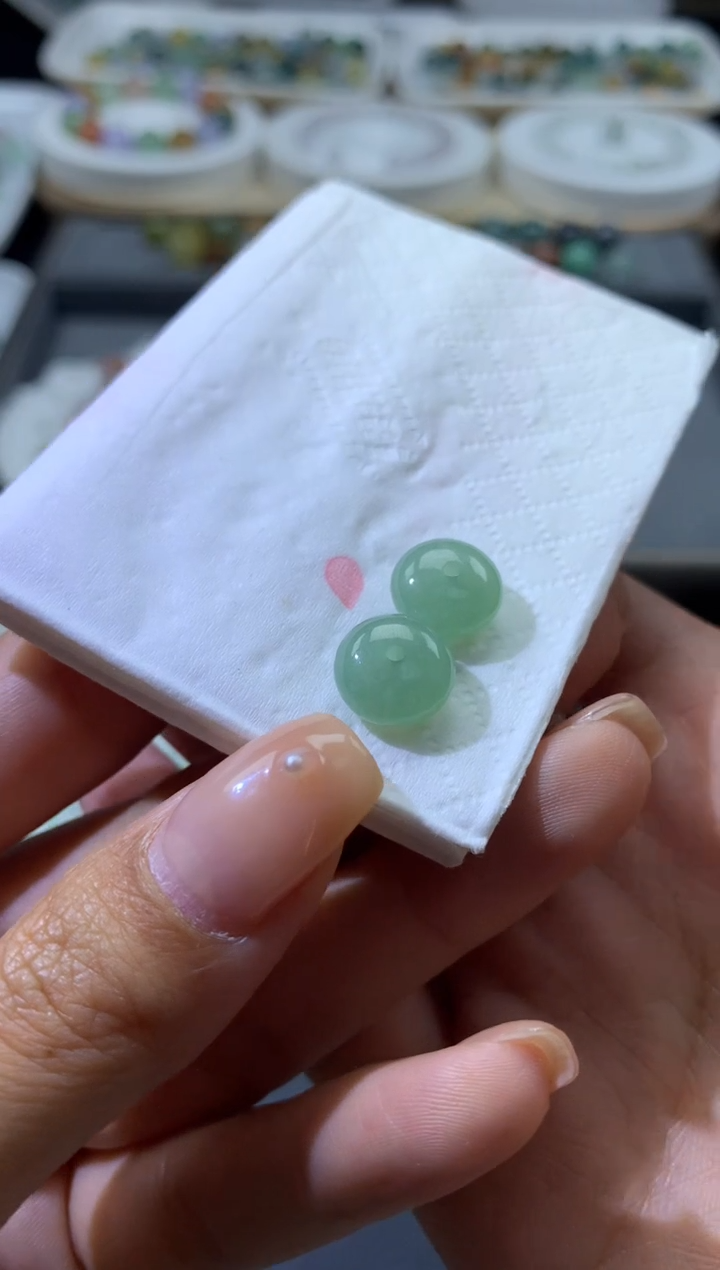 【闪购商品】定制翡翠未镶嵌珠子