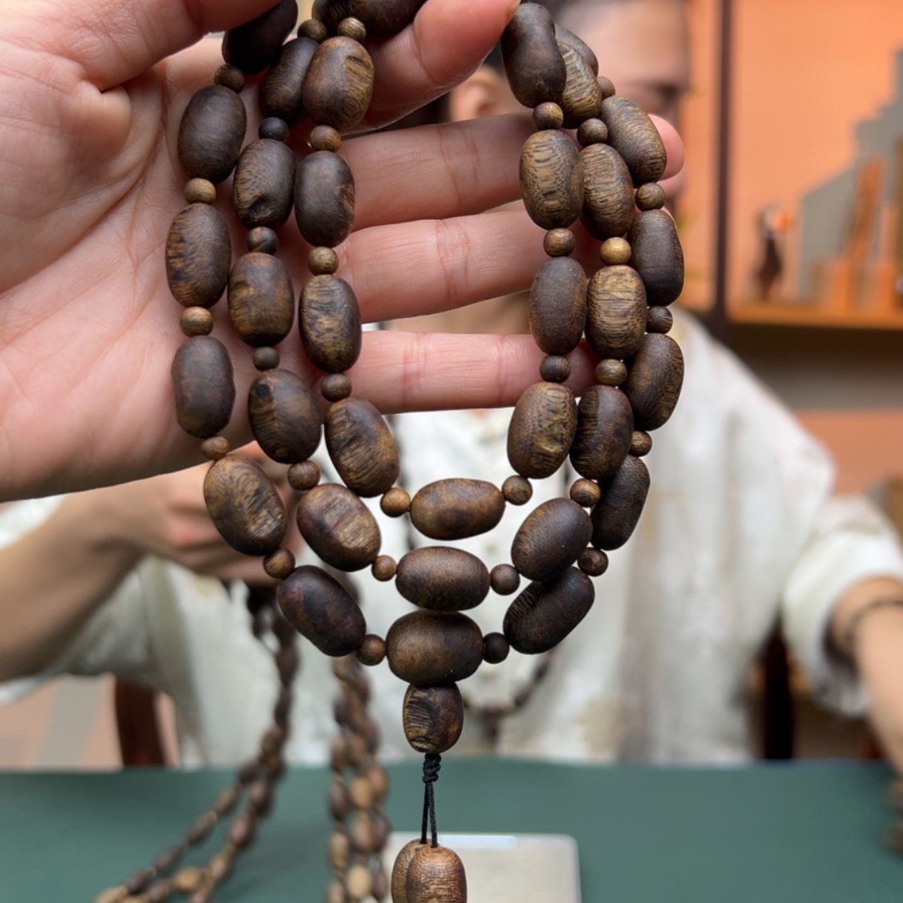 【闪购商品】沉香手串紫棋楠天然留疤多样性发货一条