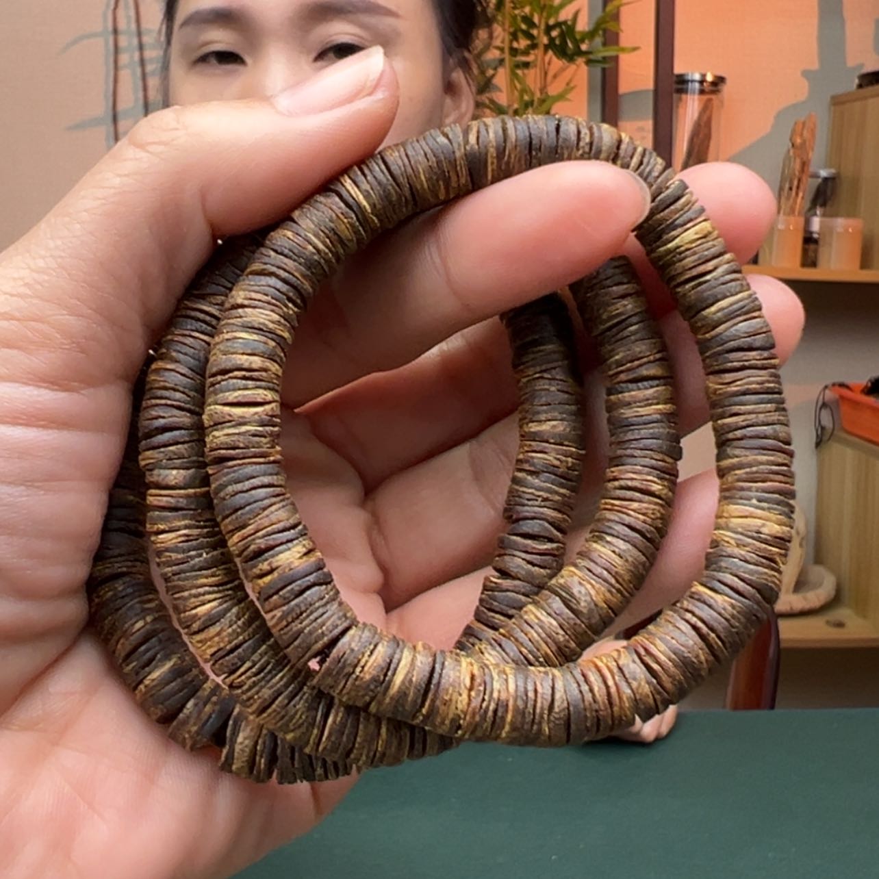 【闪购商品】沉香手串白奇楠红油沉水药片多样性发货一条