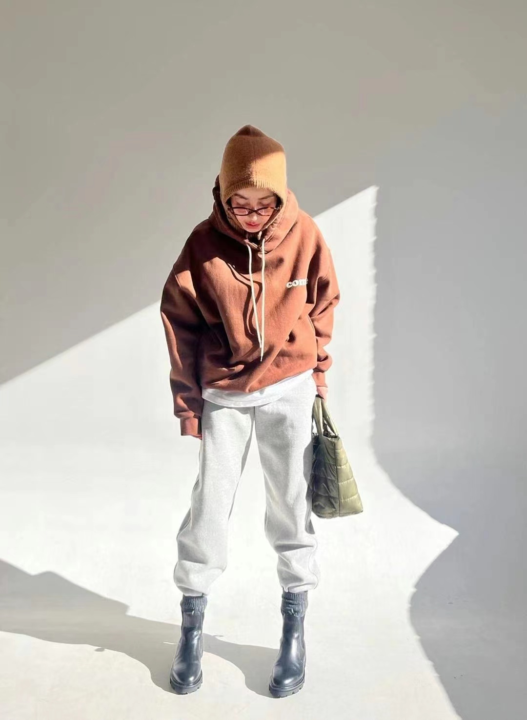 coke百搭潮流时尚烟灰色棉卫衣帽衫no退no换