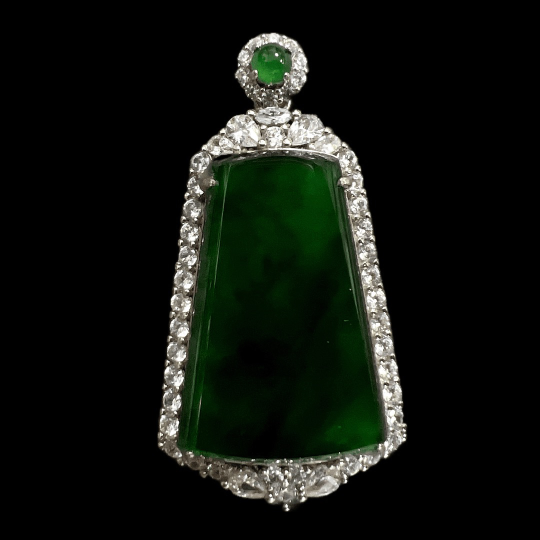 F4276翡翠吊坠孤品！