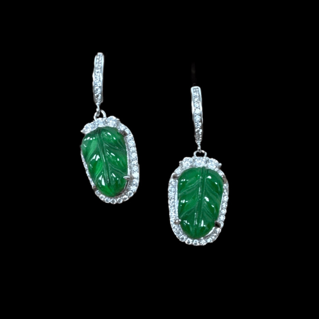 F2609翡翠耳坠孤品。