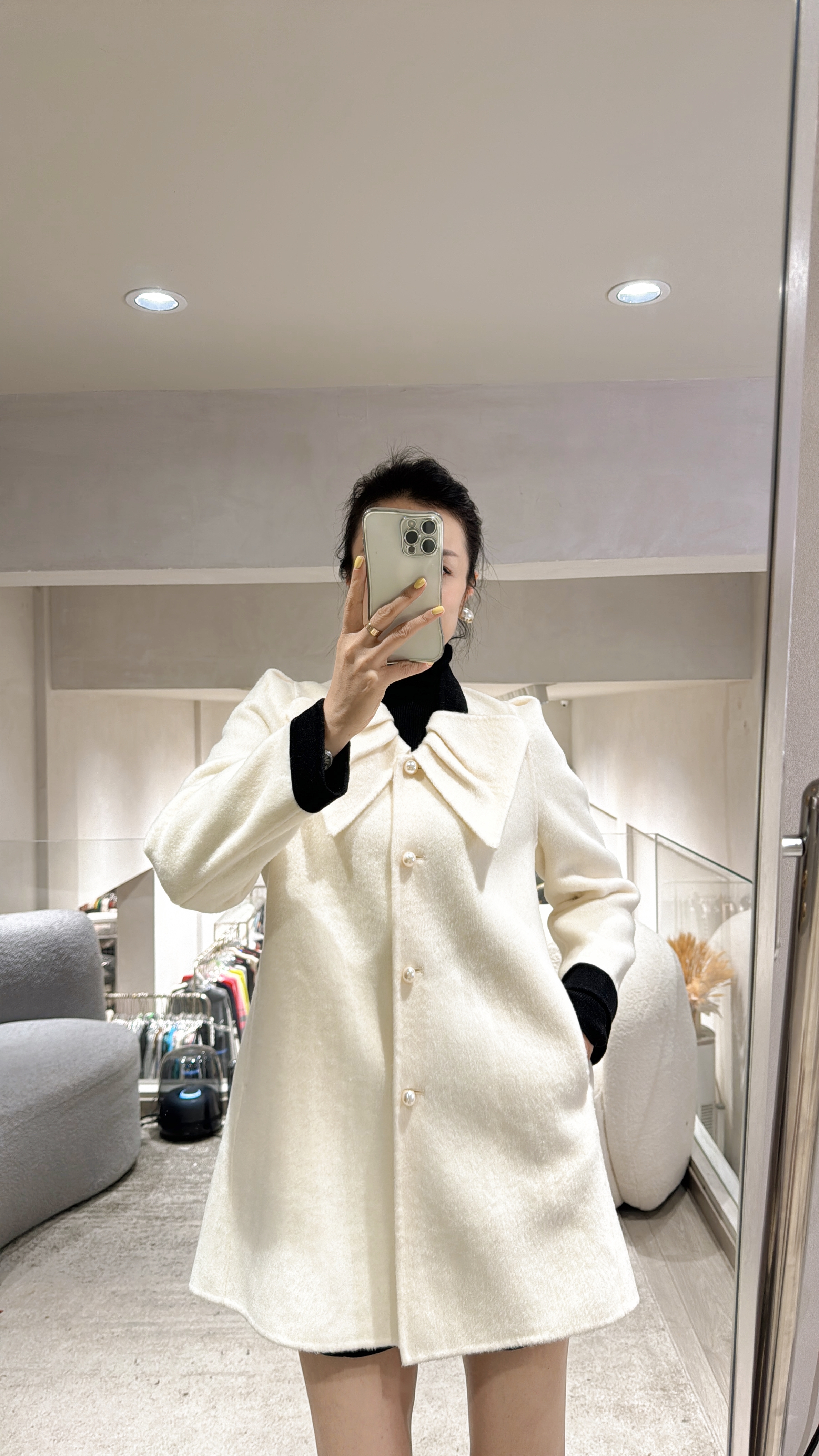 时尚驿站蝴蝶大衣