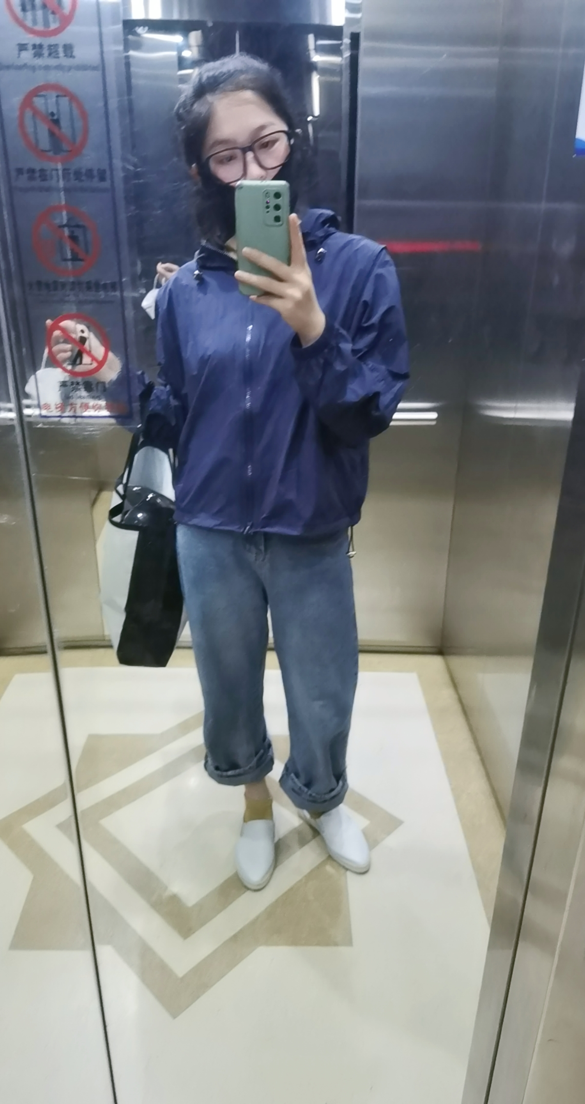 设计师款时尚简约百搭直筒牛仔裤