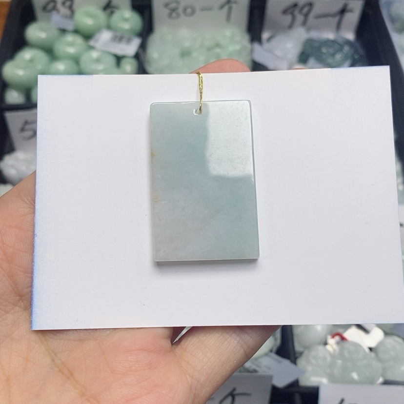 【闪购商品】翡翠颈饰未镶嵌好*哒