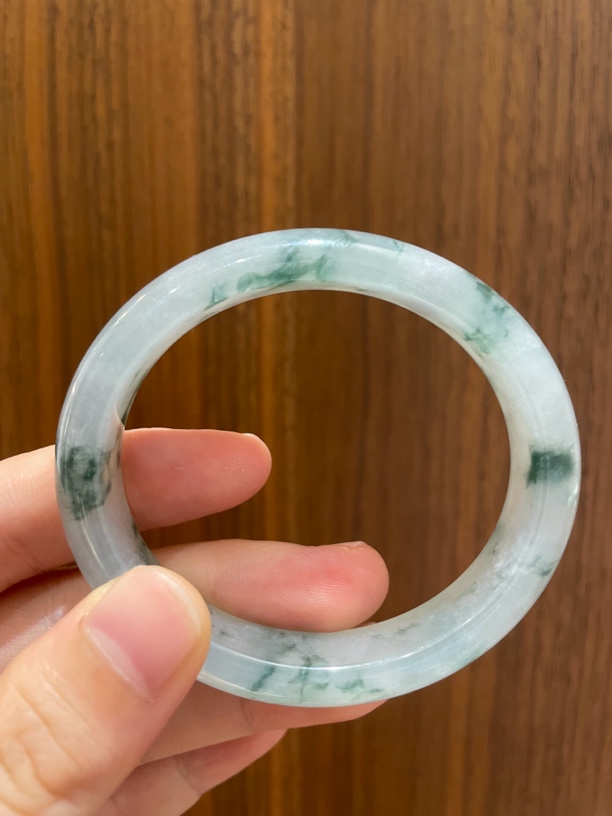 缅甸翡翠a货飘花贵妃53翡翠手镯 短径46.7