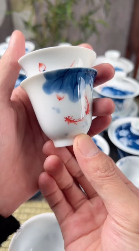 【闪购商品】陶瓷线条莲玲珑杯2个60cc