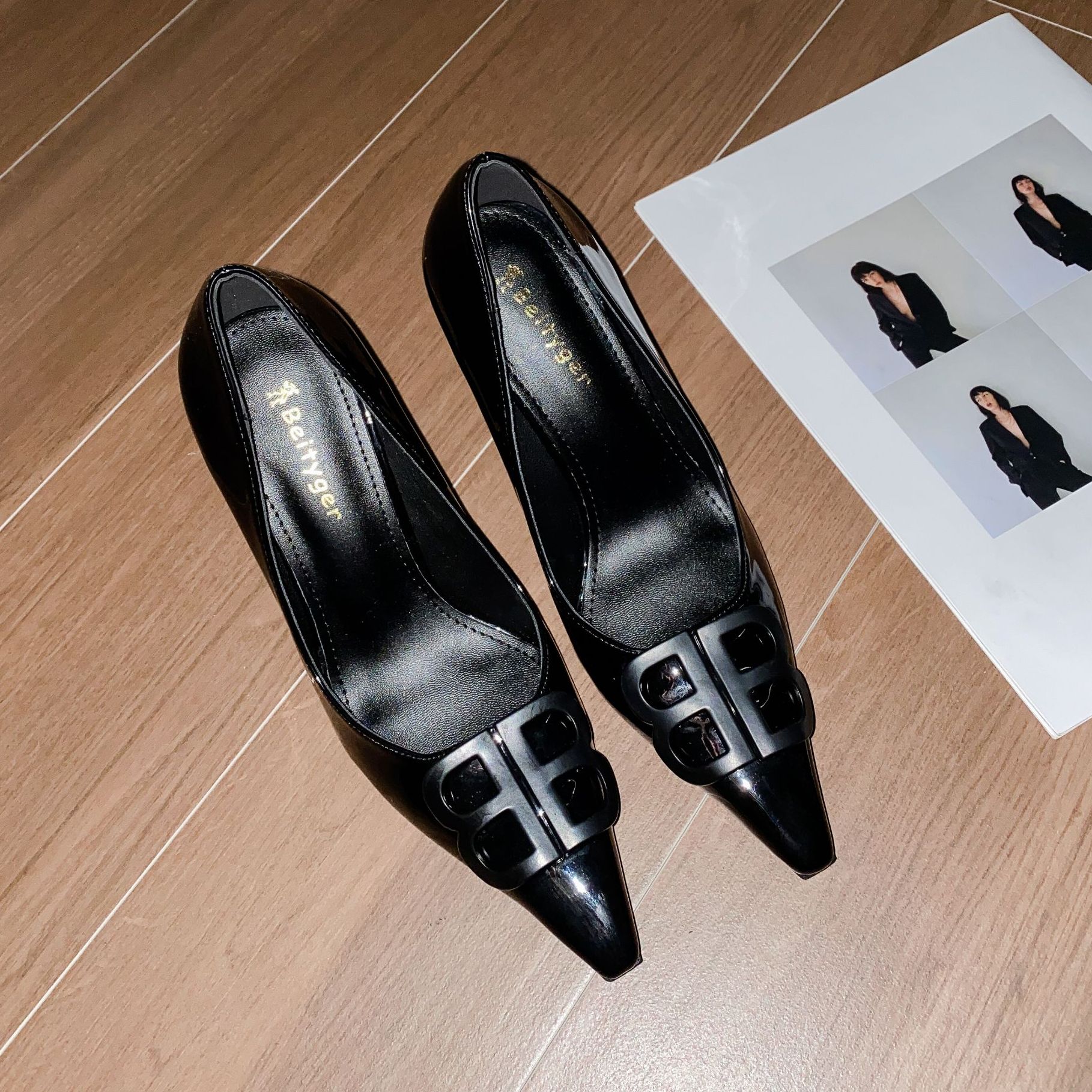 2024秋冬新款女士B扣黑色性感方头高跟鞋细跟单鞋职业气质女鞋