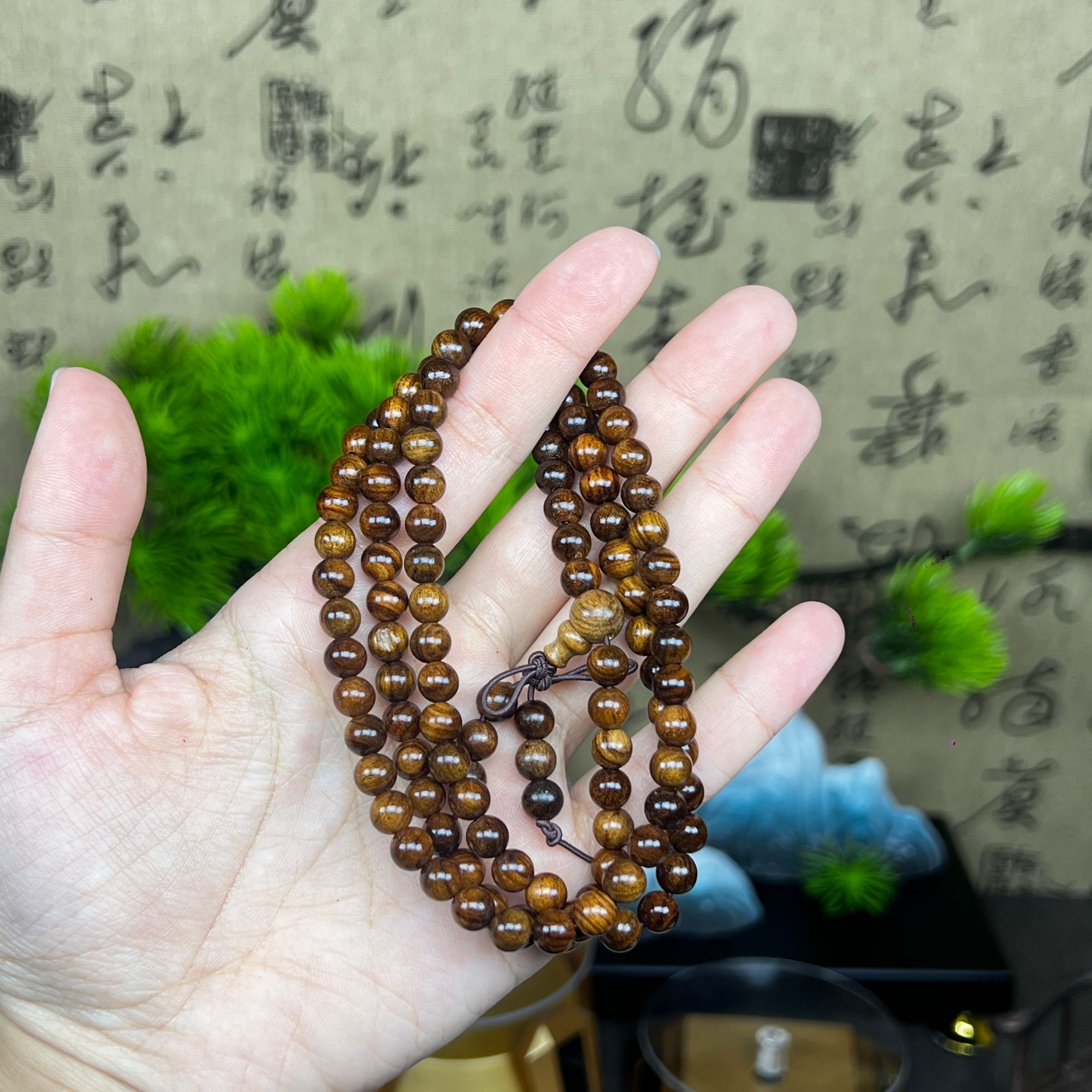 6010  108颗0.6花梨木手链