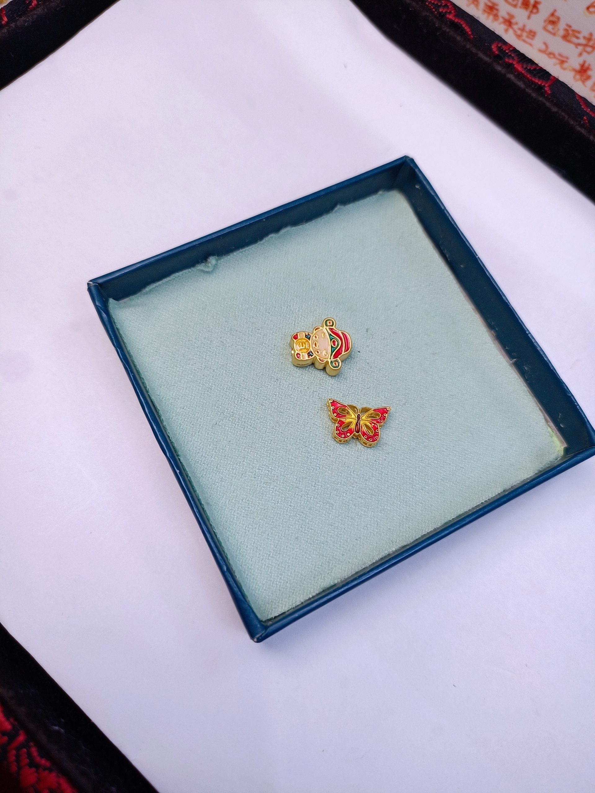 足金999硬金古法烧蓝蝴蝶米娃1.84克转运珠
