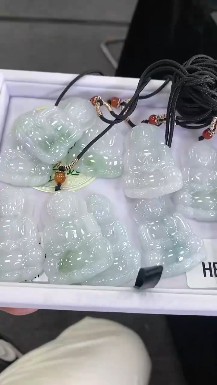 【闪购商品】翡翠观音未镶嵌多样性发一件