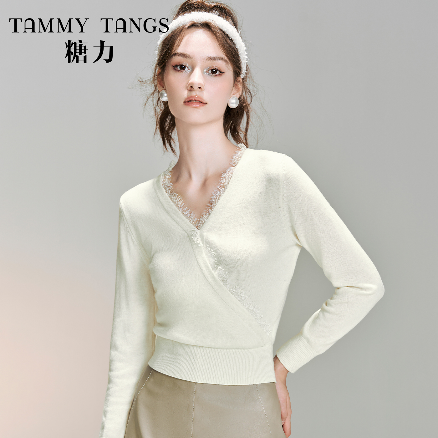 【老板娘夏天】糖力 秋冬季蕾丝边V领绵羊毛针织衫打底衫上衣