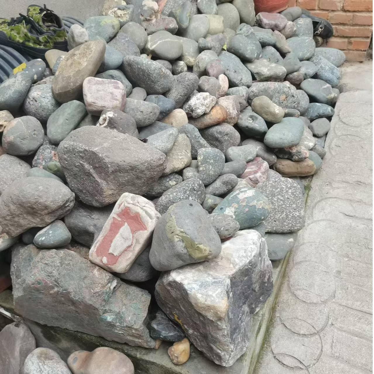 户外伊河奇石摆件