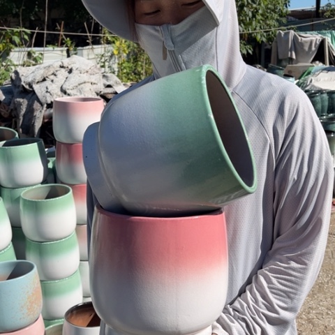 红陶20CM以下口19高21x瑕疵