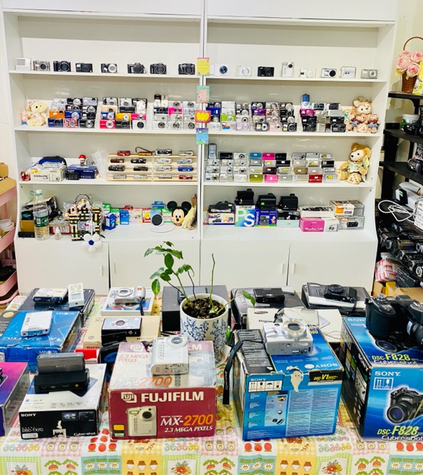 9新  ccd直播间专拍 二手商品 no退no换 请勿直接拍下～