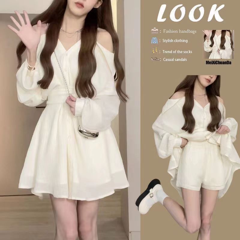 松本丧丧温柔系杏色新款法式女显瘦收腰设计小众连衣裙秋冬裙子