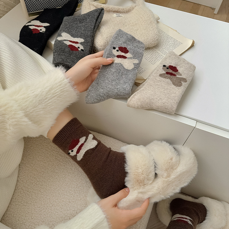 女冬季羊毛袜围脖狗保暖中筒袜韩系ins女袜堆堆袜子 