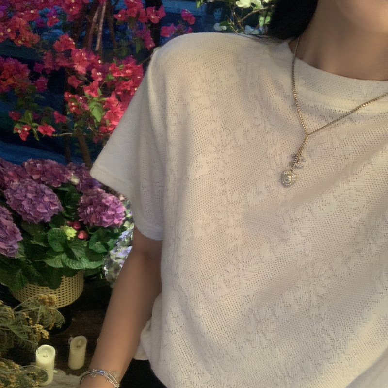 【曼文kiki】高品质重工水溶钩花 软糯亲肤镂空针织短袖 MAN240