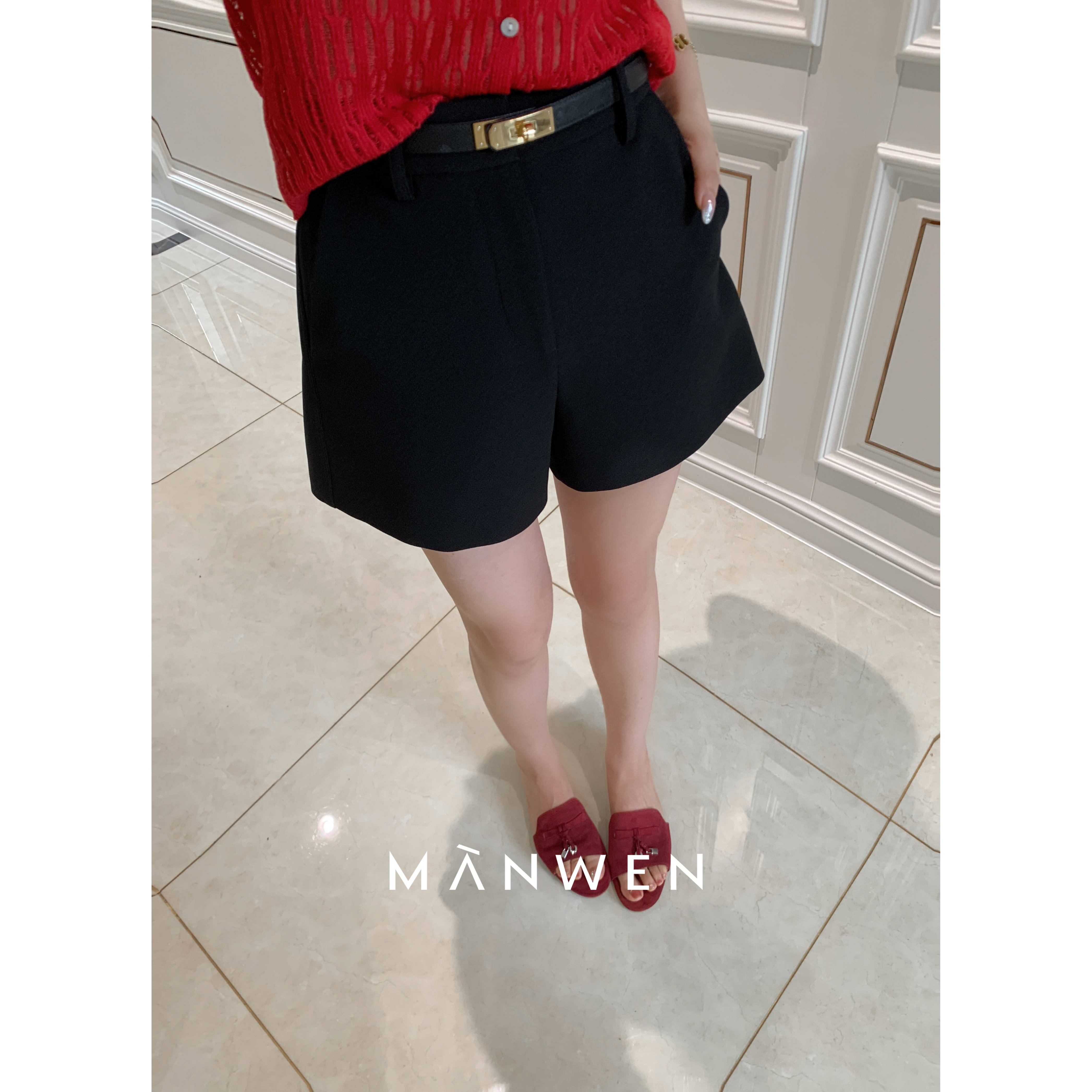 【曼文kiki】“高知文学”利落剪裁高腰A版西装短裤 MANC534