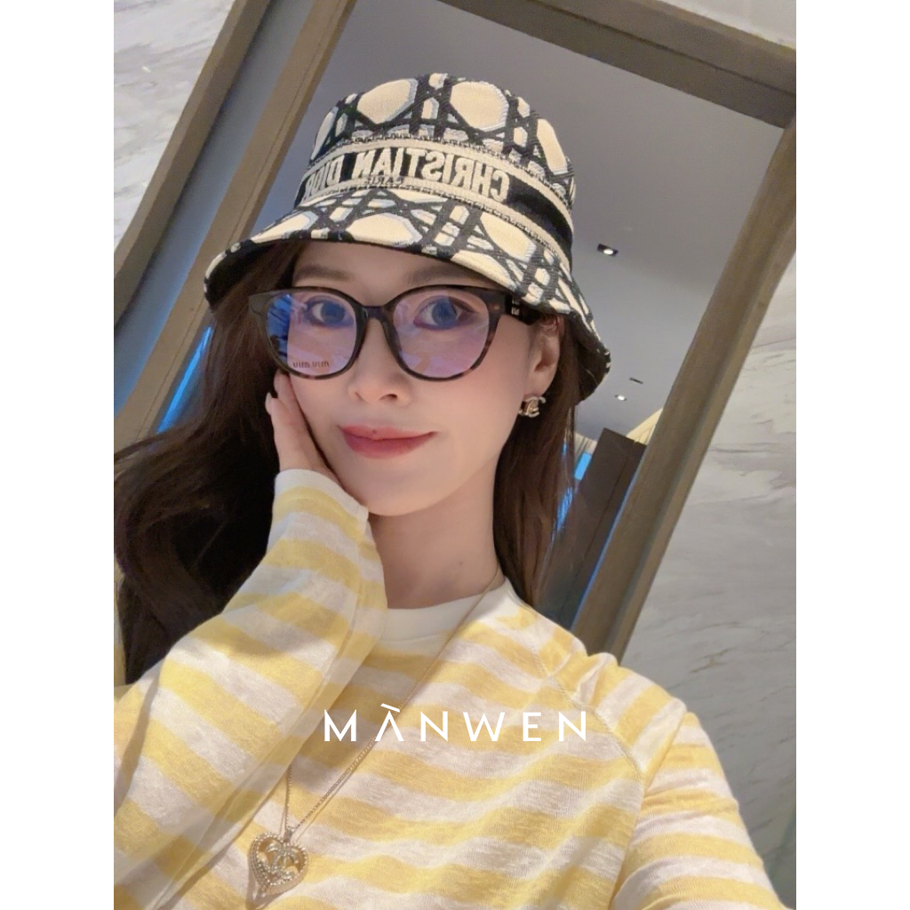 【曼文kiki】“夏日自由”自在慵懒 天丝亚麻长袖T恤 MANC592