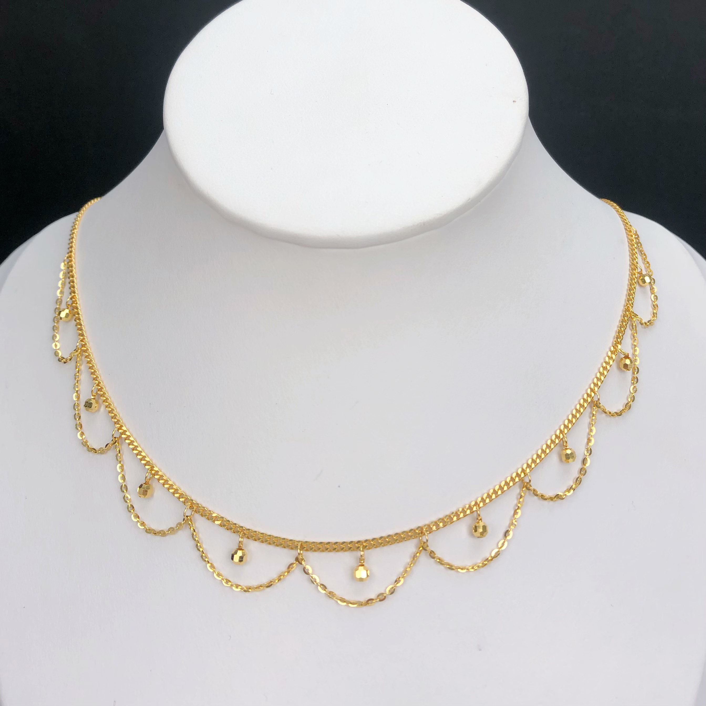 足金999 轻奢时尚百搭蕾丝蹦迪套链，轻盈灵动，璀璨夺目，引领潮流。