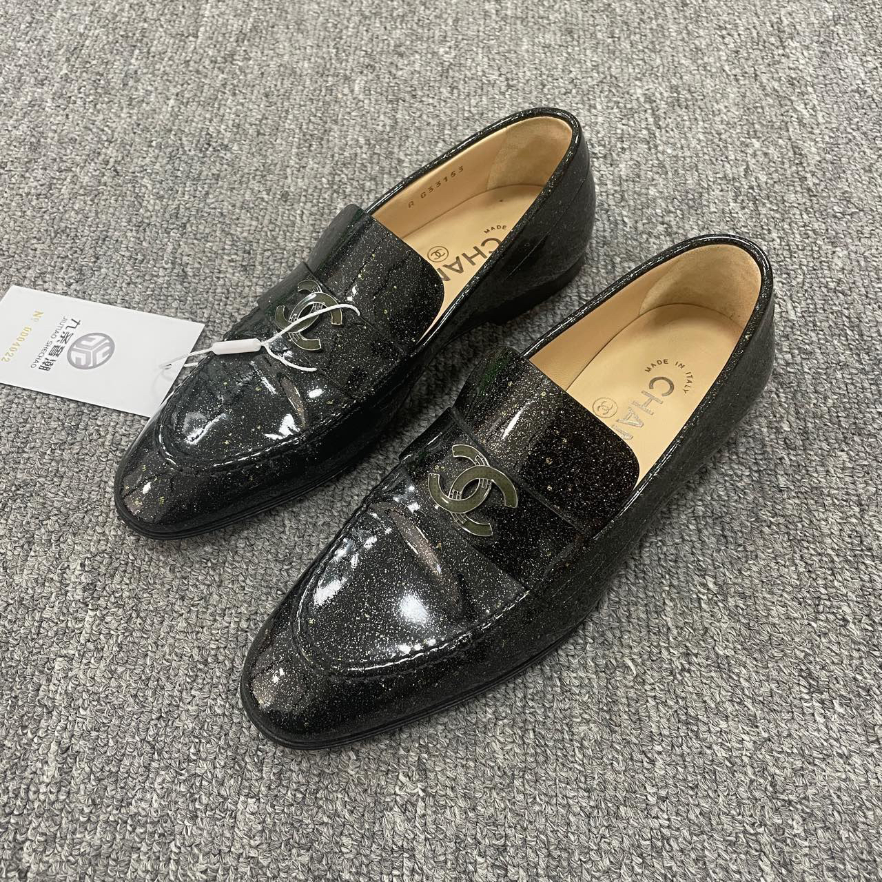 95新 Chanel/香奈儿 徽标logo时尚平底鞋 35码/4022